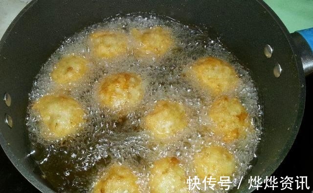 炸肉丸子,做好关键“2步”,丸子炸好酥脆美味,香味足无腥味