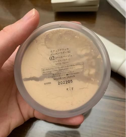 曝光一生黑的孕妇化妆品，cpb和芭比布朗也未能幸免，孕妈慎选