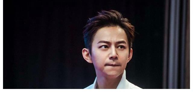 《快樂大本營》停播 何炅痛哭杜海濤生日無人祝福