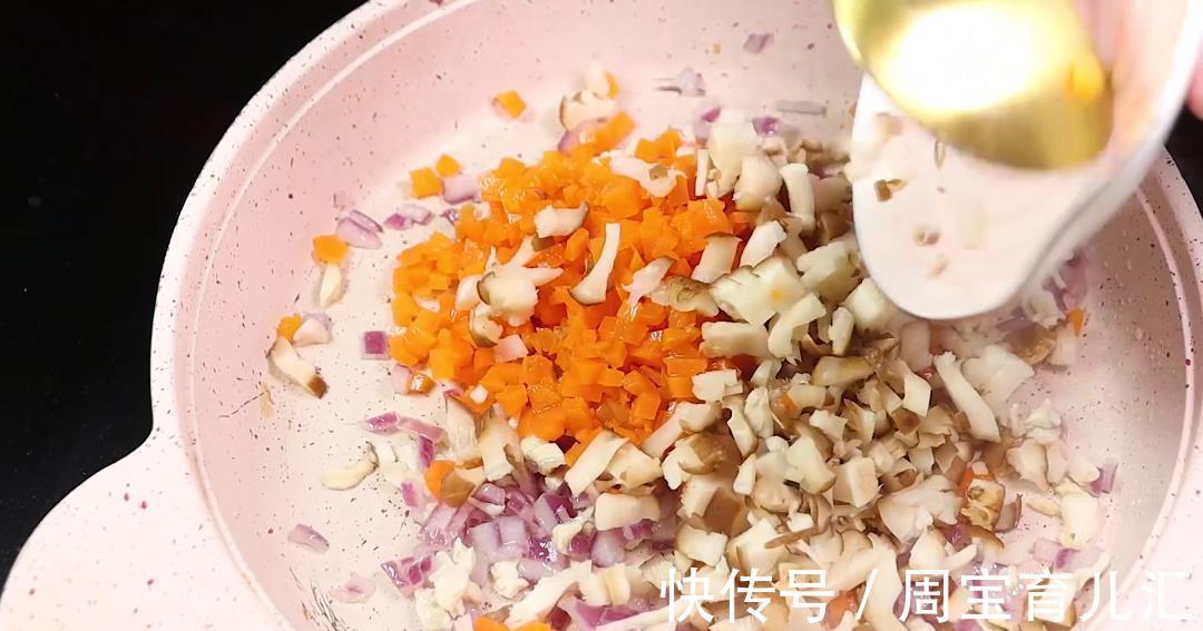 面条|我家面条从不水煮，换个做法宝宝天天点名要吃，挑食孩子都吃光光