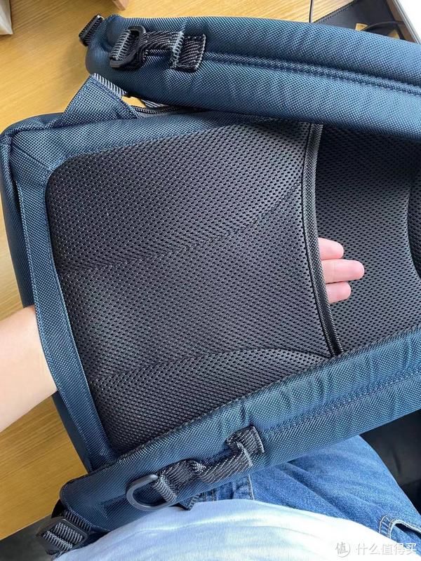 d走下“神坛”的TUMI，Davis双肩包虽然耐用但细节拉跨