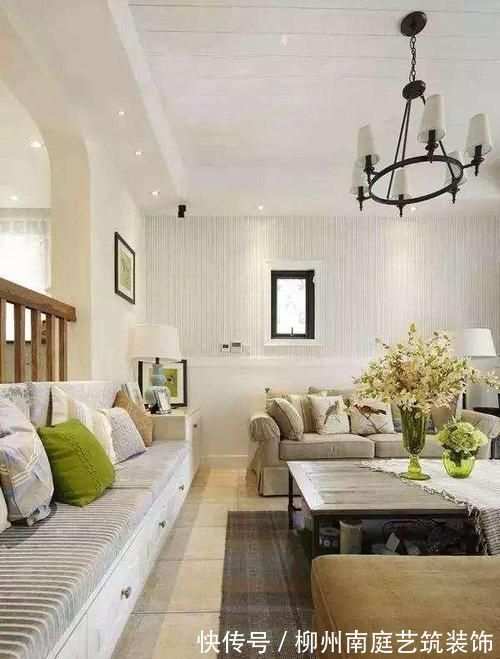 好处|板式卡座沙发有哪些优点和缺点?带你了解板式卡座的好处与坏处!