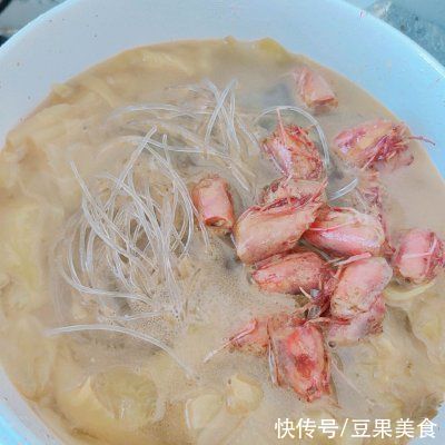 这么好吃的酸菜粉丝做法，现在知道还不晚