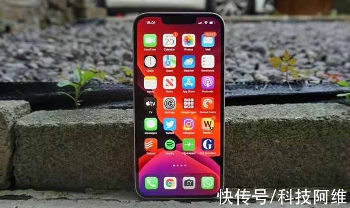 iPhone13|iPhone13最新售价确认，128GB版跌至新低价，到手仅需5499元