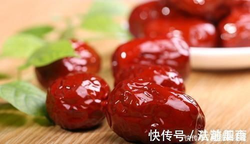 好处|每天坚持吃红枣,好处多多,医生:有一类人还是不要贪嘴多吃!