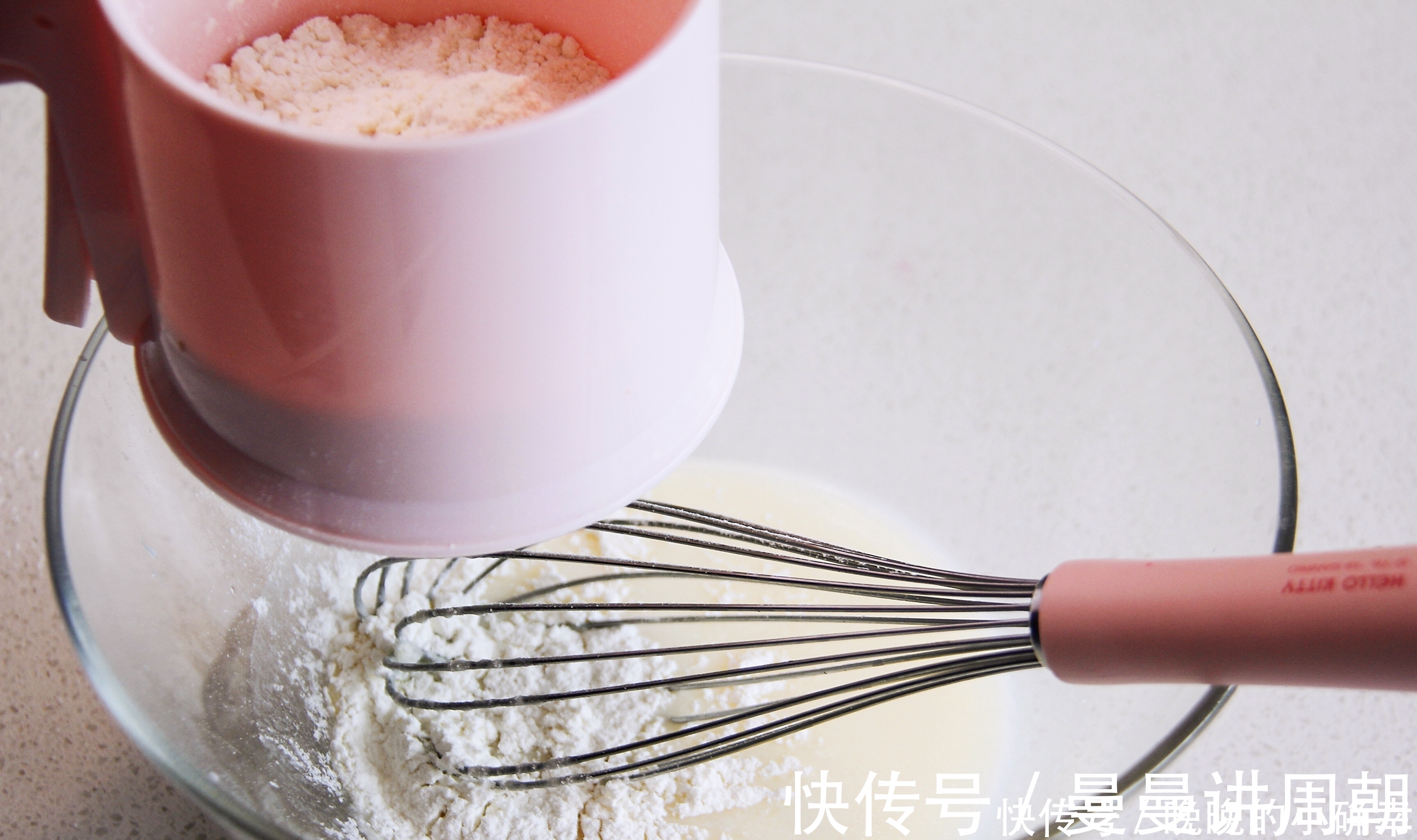 美食|网红美食海苔肉松小贝,自己在家也能做,步骤大公开,想学你就来