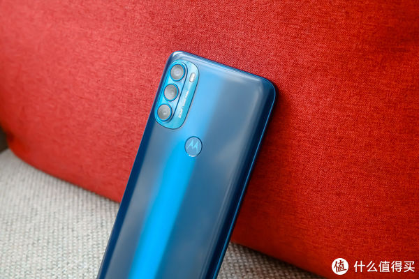 Moto|千元机又加一员，高通骁龙695及5000万三摄组合加持，Moto G71尝鲜体验来了