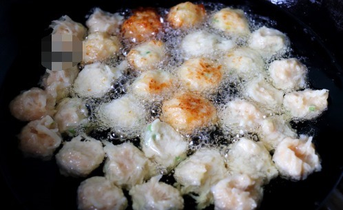 瞬间|冬天要多吃萝卜,学会这2道做法,孩子天天吵着吃,上桌瞬间扫光