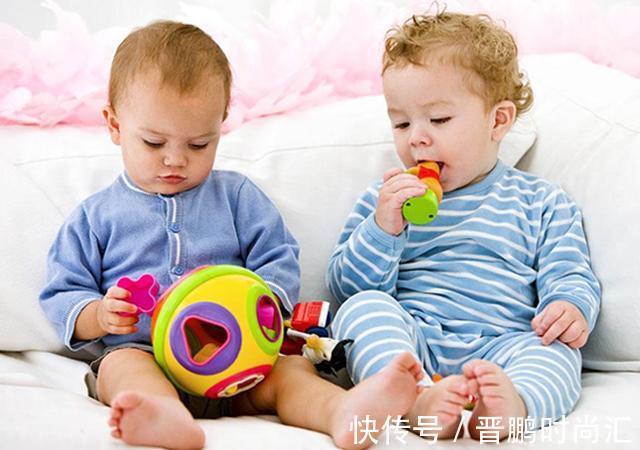 岳岳|我为你剖腹七层,你却让我变“独眼”?宝妈被娃戳眼后的善意提醒