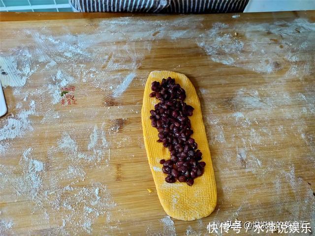 用南瓜和红豆做早餐,松软料足,做1次吃3天,简单省事营养好