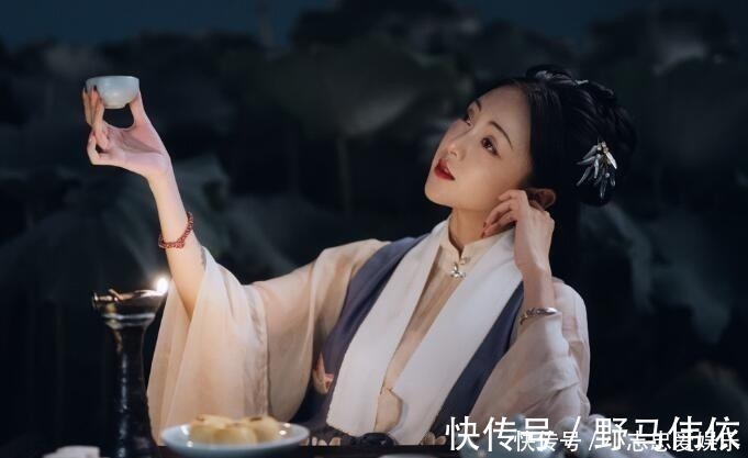 西江月@五首描写中秋节的古诗词,每一首都是上乘之作,千百年来久经不衰