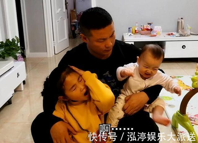 小宝|大女儿吃醋想让爸爸抱,没想小儿子醋意更大,爸爸能分身多好