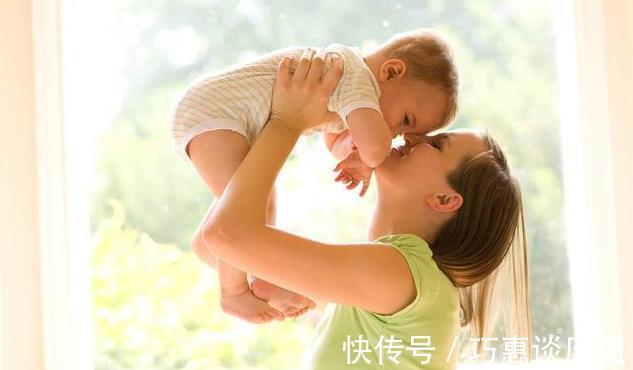 出血|新生儿的三个“异常”表现,其实是父母杞人忧天,新手爸妈快了解