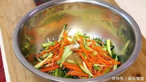 夏天|肥胖最怕这蔬菜,每天吃一盘,轻松减掉大肚腩,瘦出小蛮腰