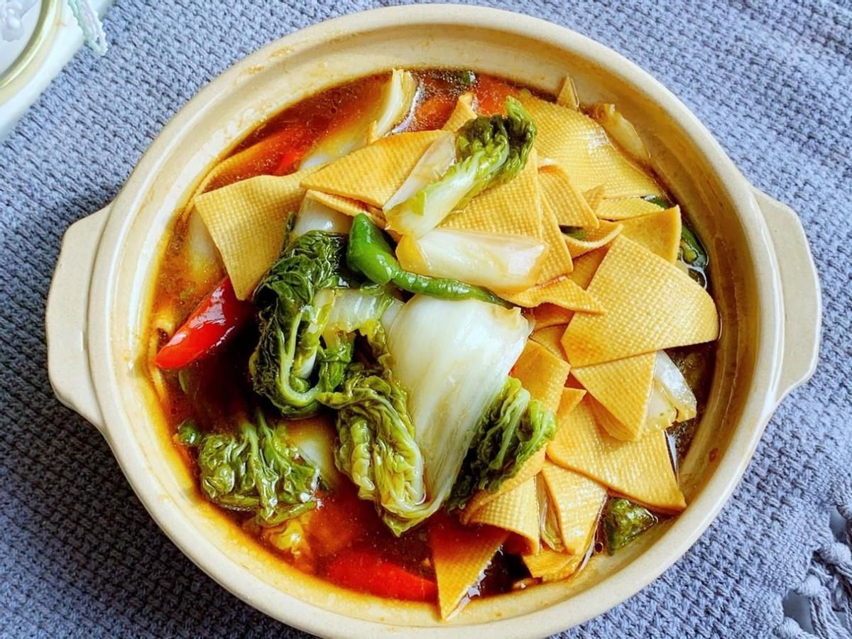 解馋|干豆腐白菜汤，制作简单，解馋下饭