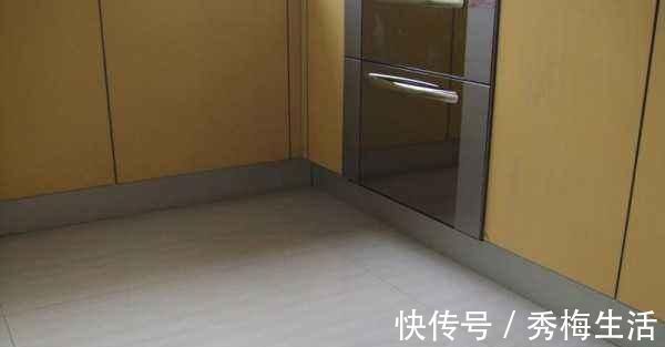 工人|橱柜底下万万要装这块东西,工人一旦做对,你不用验收直接付工钱