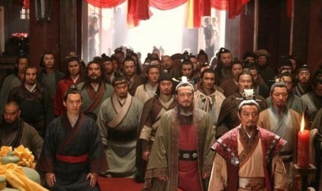 宋江!梁山排第50名,号称地强星!结果上战场杀敌,仅一招就被秒!