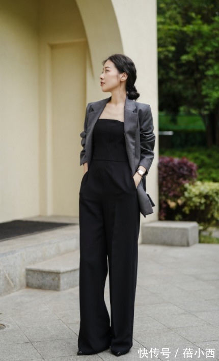 印花|“有品位”的女人穿西装,谨记这3点思路+3种搭配,时髦又显年轻