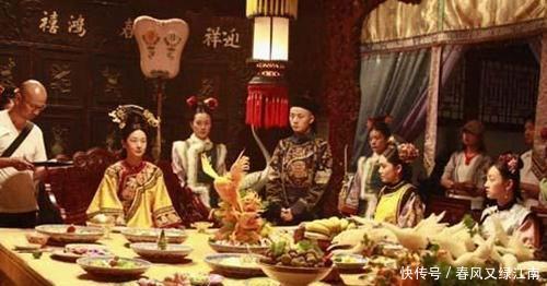 宫女和太监|古代皇帝吃饭只吃一两口,那剩下的饭菜到哪儿了!