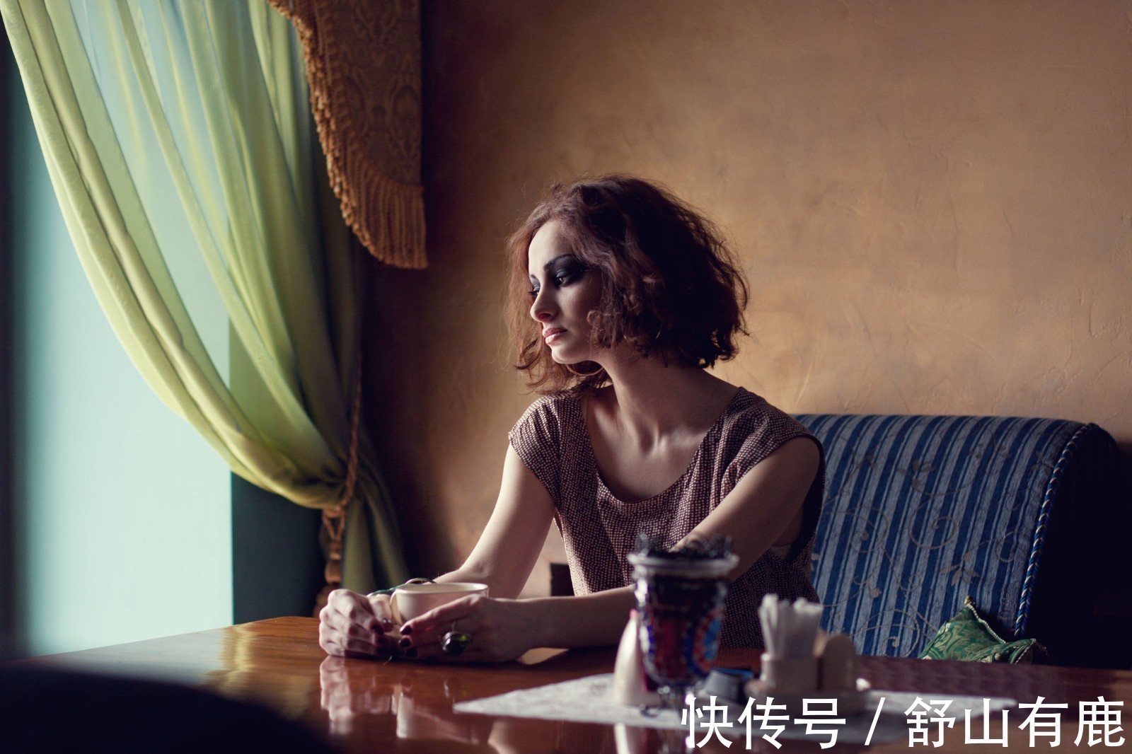 三种人@现代社会,这三种人要比“小人”更加可怕,希望你不要靠得太近