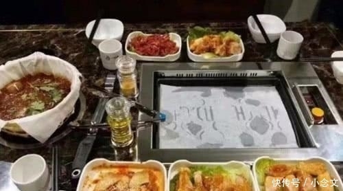 吃烤肉时, 服务员问要不要纸, 这是一种暗语, 不懂就囧了