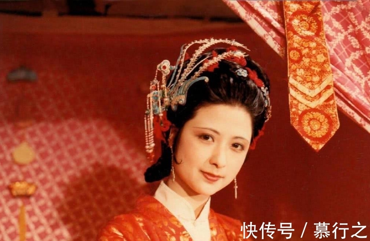 贾府#尤二姐之死:不幸的女人,往往有这三个缺点