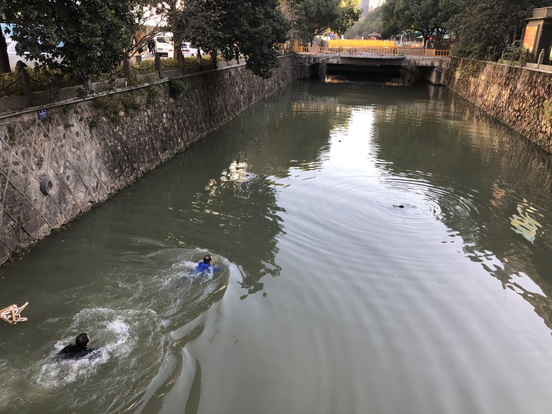 退役军人|-23℃跳湖救人，他说“我是退役军人，我别无选择！”