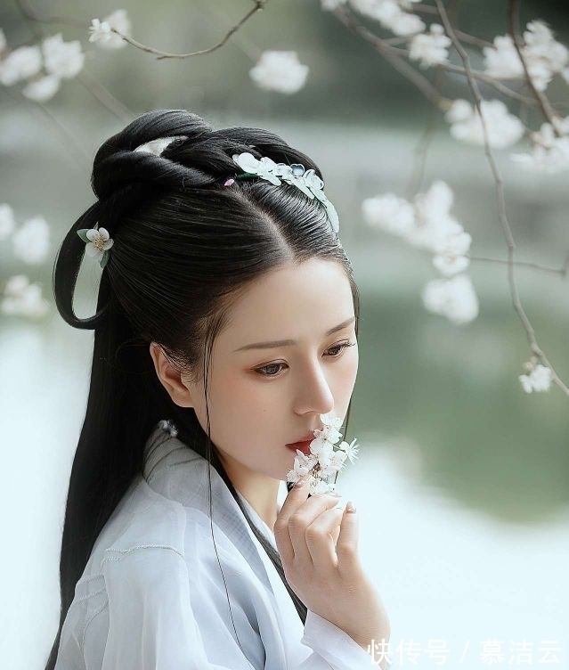 伤秋$七言绝句◆旧愁新恨几时休