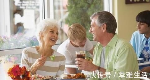 长寿|剑桥报:长寿男性有4大秘诀,午睡仅排第三,第1个很多人做不到!