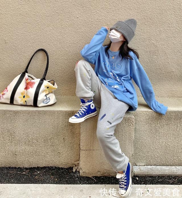 小西装 初春来一双“匡威鞋”,适合多种场合和风格,诠释简约美