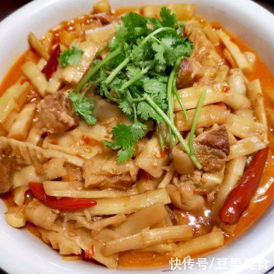 泡椒|经典川菜｜笋子烧牛肉