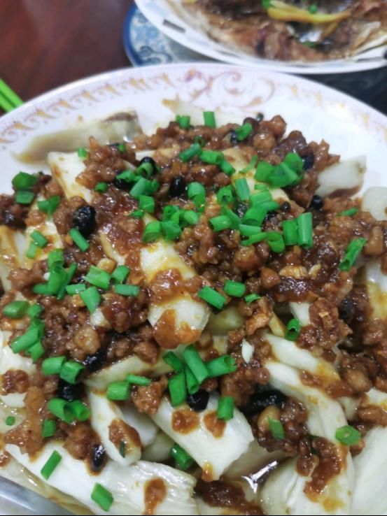豆瓣酱|茄子太多吃不完？教你和肉末一起做，操作简单超级下饭哦