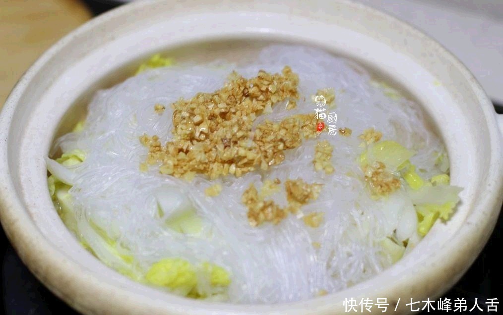 靠边站|入秋后,鸡肉牛肉都要靠边站,这肉最受欢迎,焖上一锅家人特喜欢