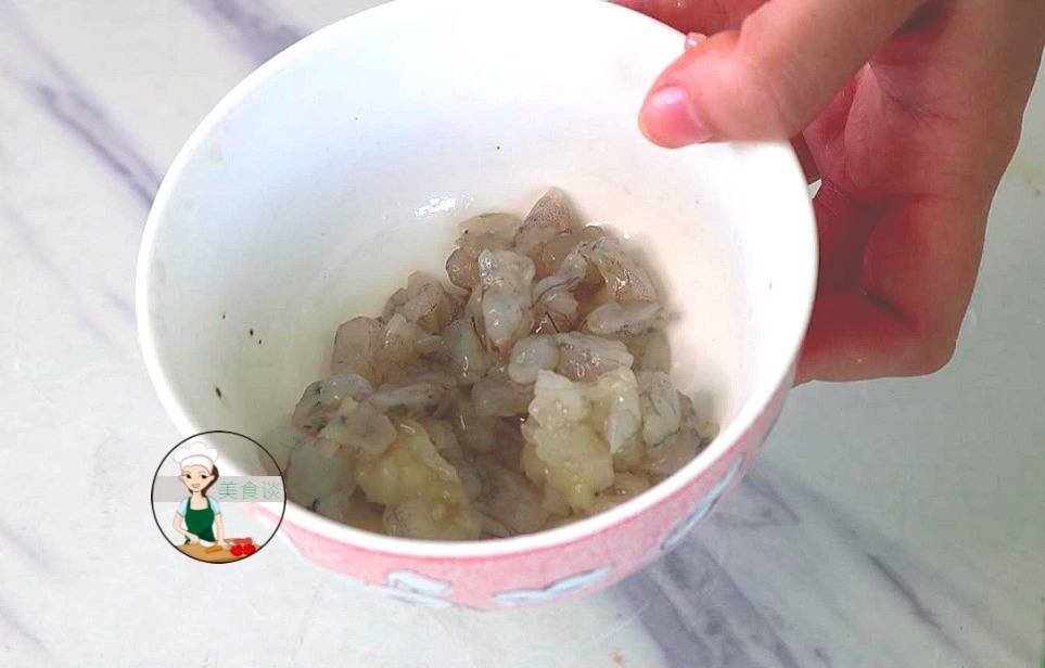 小朋友|90后妈妈给孩子做的“福袋”,在朋友圈火了,网友去蹭饭可以吗