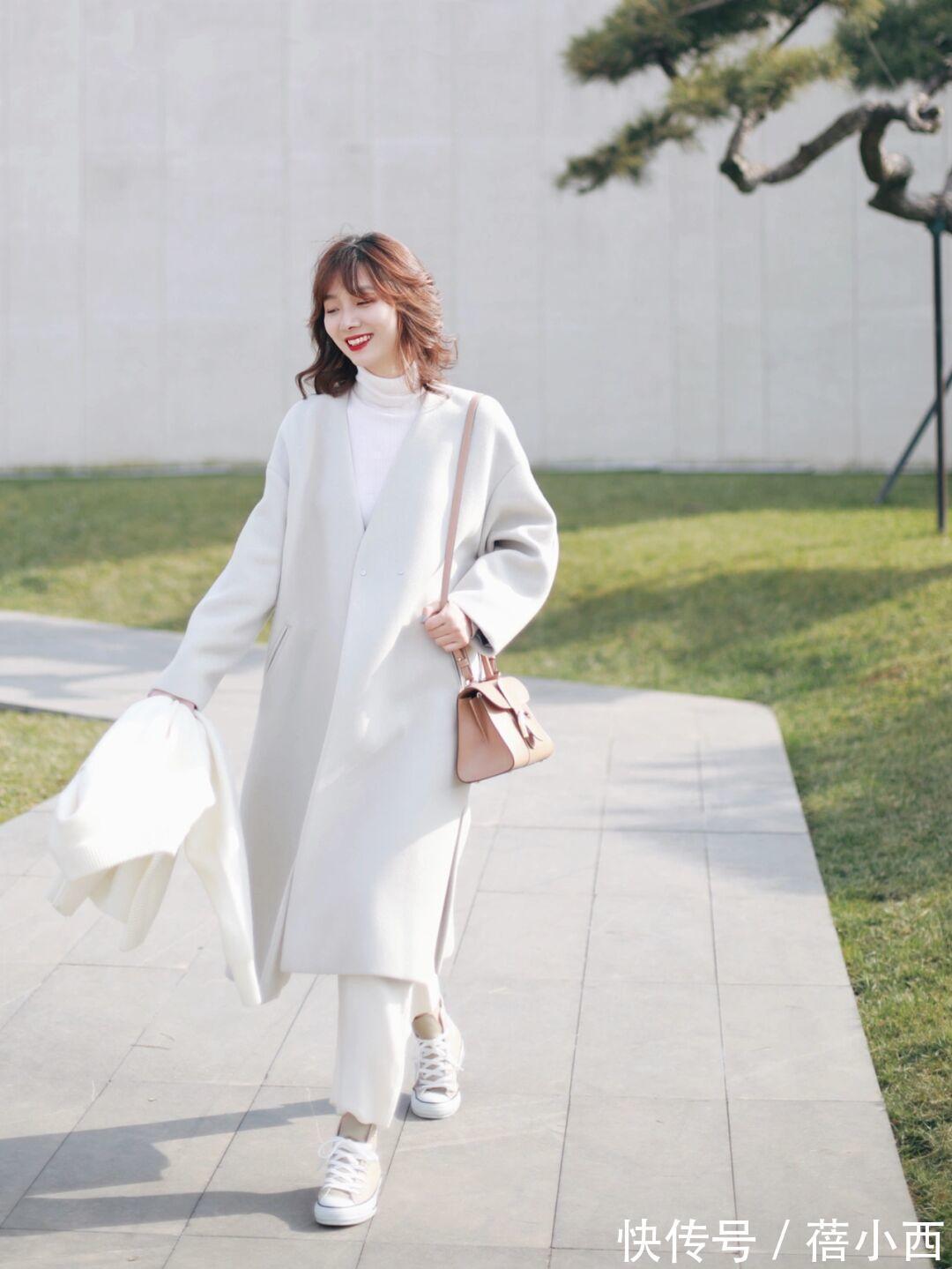清爽|三四十岁的女性会穿“长款大衣”更优雅,搭配裤子、半身裙,真美