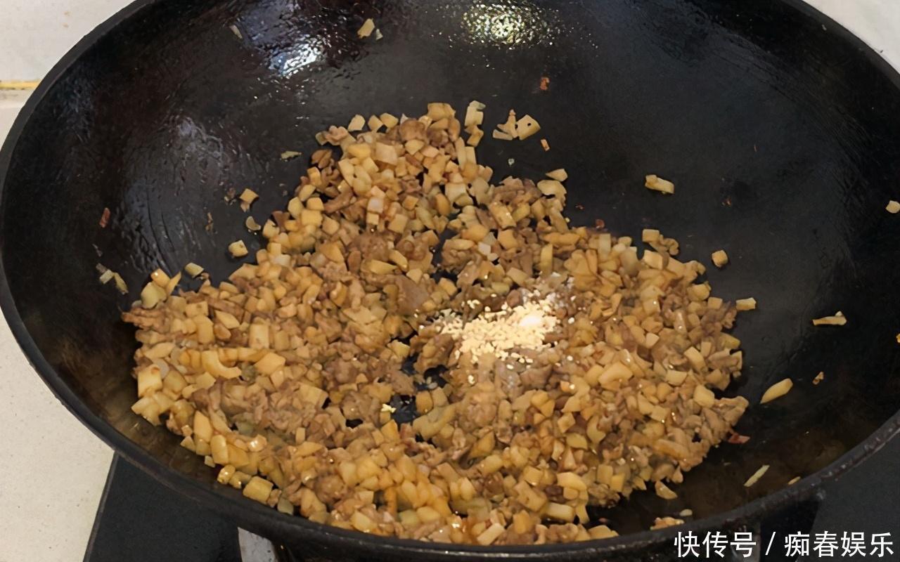 喜欢吃糯米的要收藏,软糯鲜香,比寿司好吃,吃了还想吃