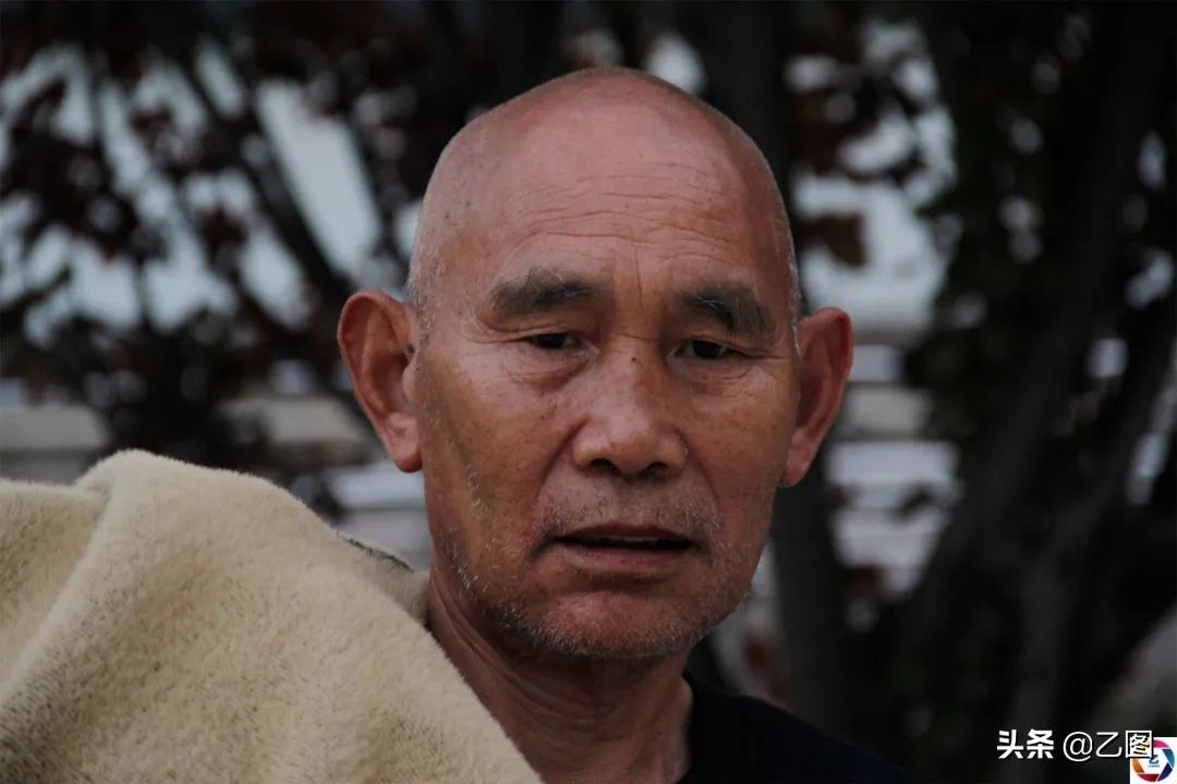 康复治疗|老人娶比他小16岁的妻子，老来得子，结果悲剧伴随他后半生