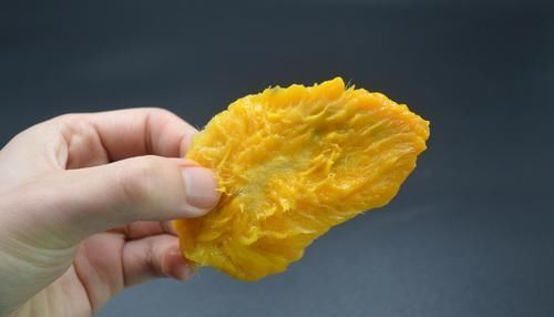 盆栽|芒果核扔掉可惜了,这个用途懂的人还不多,早点知道就好了