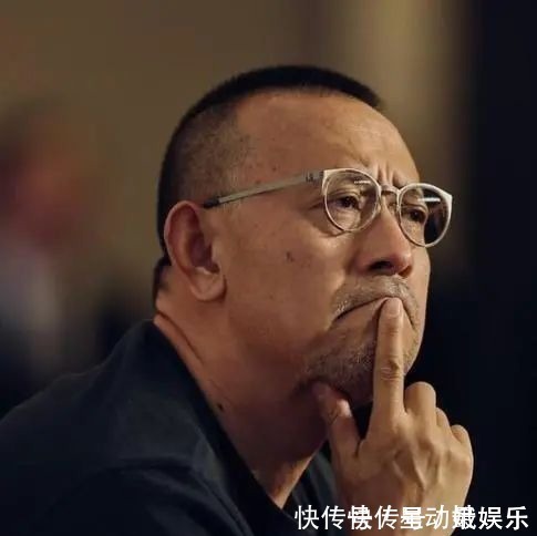 才华$姜文才华横溢,还痴迷书法,字迹气韵灵动,实在赏心悦目!