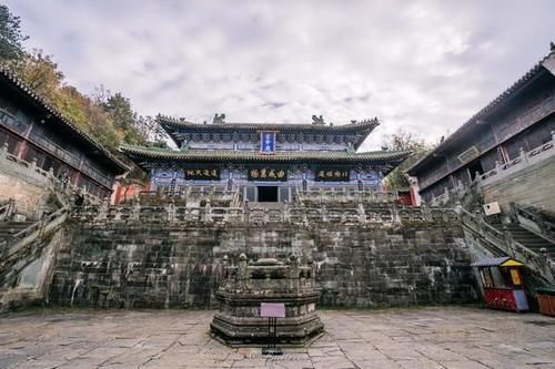 武当山，历史里神仙居住的地方，美轮美奂