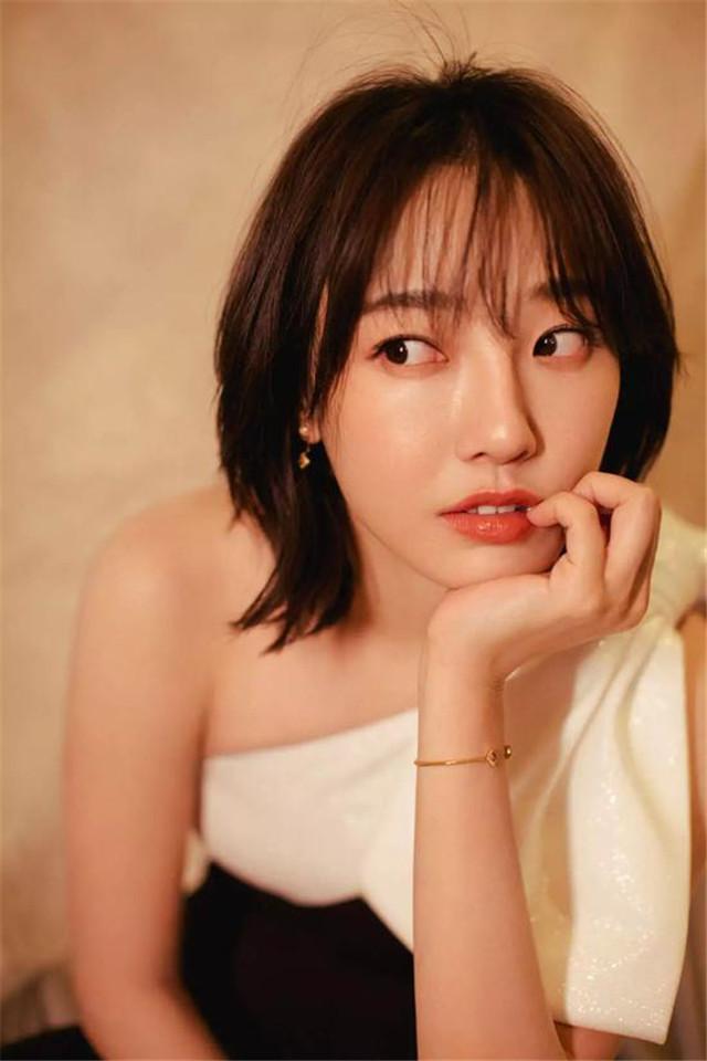 发型 女人50岁以后,这些4种“老奶奶发型”建议别留,实在又土又显老