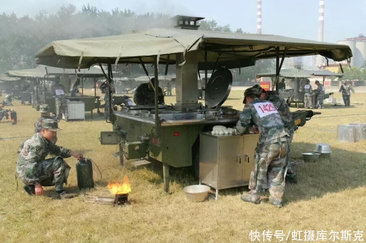 越南|越军挖无烟灶，烟雾贴地流淌，老外大吃一惊！殊不知是我军玩剩的