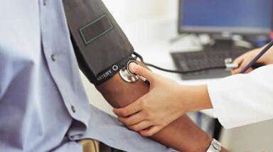 血管内皮|血压会随着年龄的增长有所升高，五六十岁的人不超过多少属正常