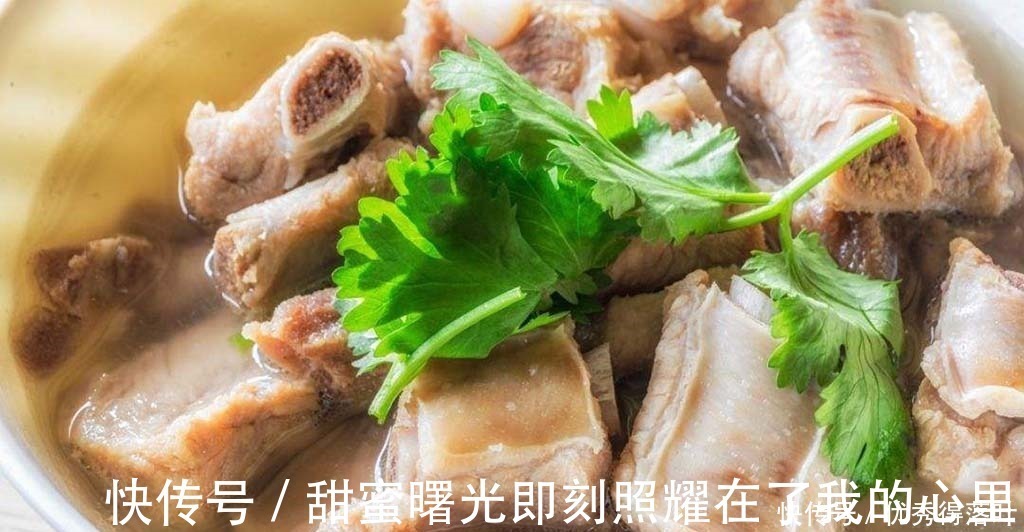 焯水|38年大厨不管炖什么肉，焯水前多加一步肉不仅鲜嫩还没腥味！
