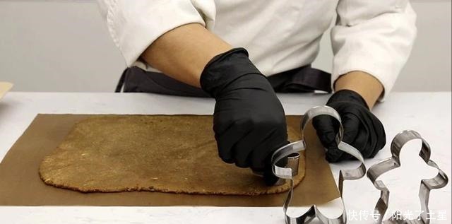 圣诞节手把手教你做有意思的姜饼小人,真的有传统手工的味道