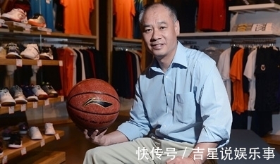 程飞|56岁李宁面容显老,亏损31亿后翻身百亿,如今儿女双全生活幸福!