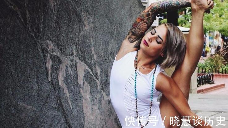 膝盖|上班时精神不济昏昏沉沉,4招瑜伽体式学会,上班更有精神!