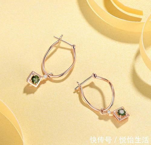 贵气 珠宝首饰在日常佩戴中应多样化,如何让自己有更多珠宝随意佩戴?