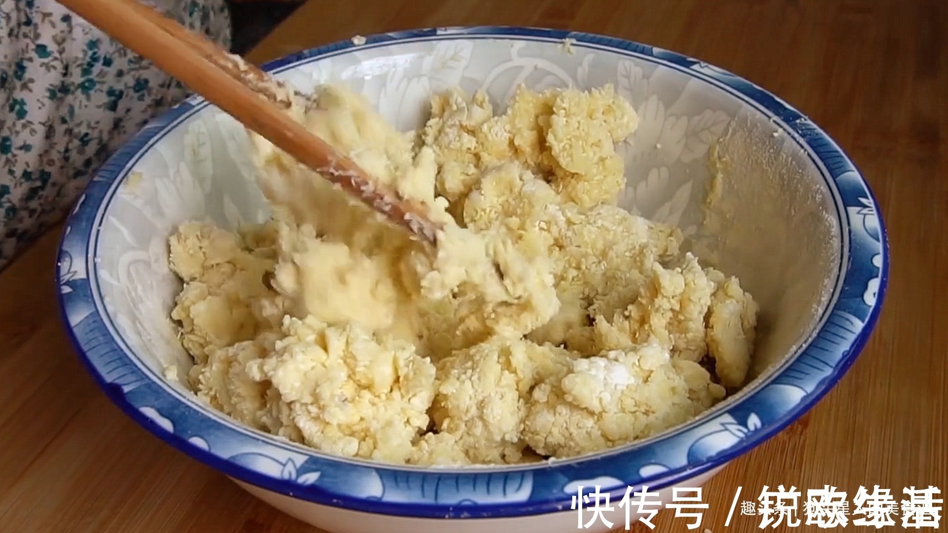 天气热要多吃粗粮,教你一个做法,香甜柔软,美味好消化