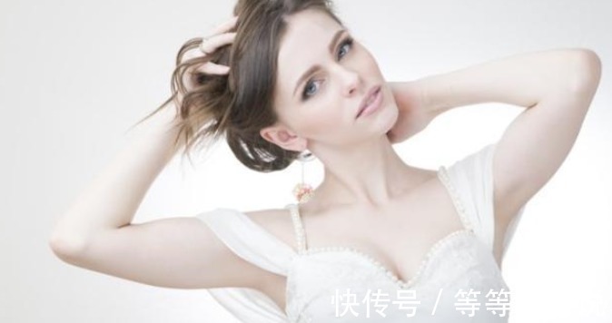 菊花茶|乳腺增生的女人,少吃“2物”,多喝“2水”,也许能助你通乳散